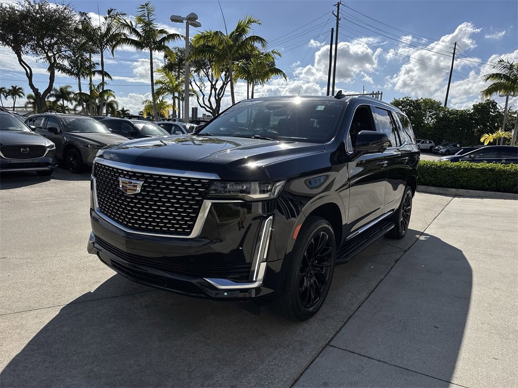 Used 2023 Cadillac Escalade Luxury image 10