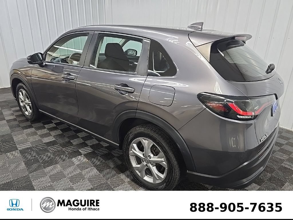Used 2023 Honda HR-V LX image 10