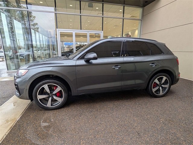 Used 2024 Audi Q5 2.0T Premium Plus w/ Premium Plus Package image 2