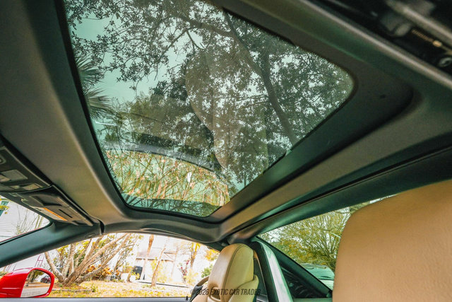 Used 2015 Mercedes-Benz SLK 250 image 41