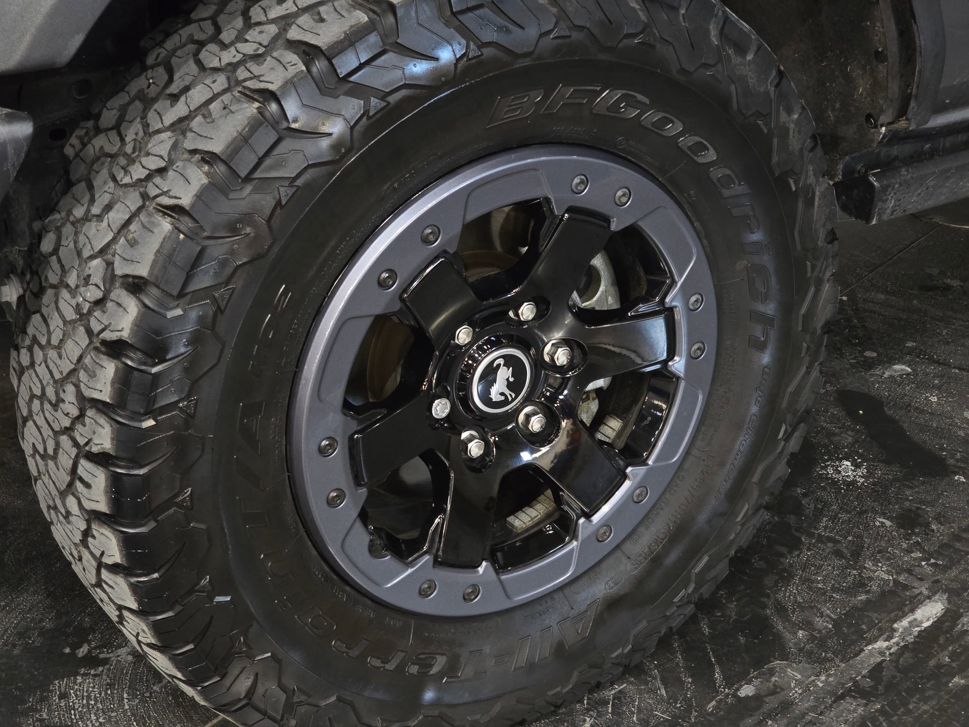 Used 2021 Ford Bronco Badlands image 14