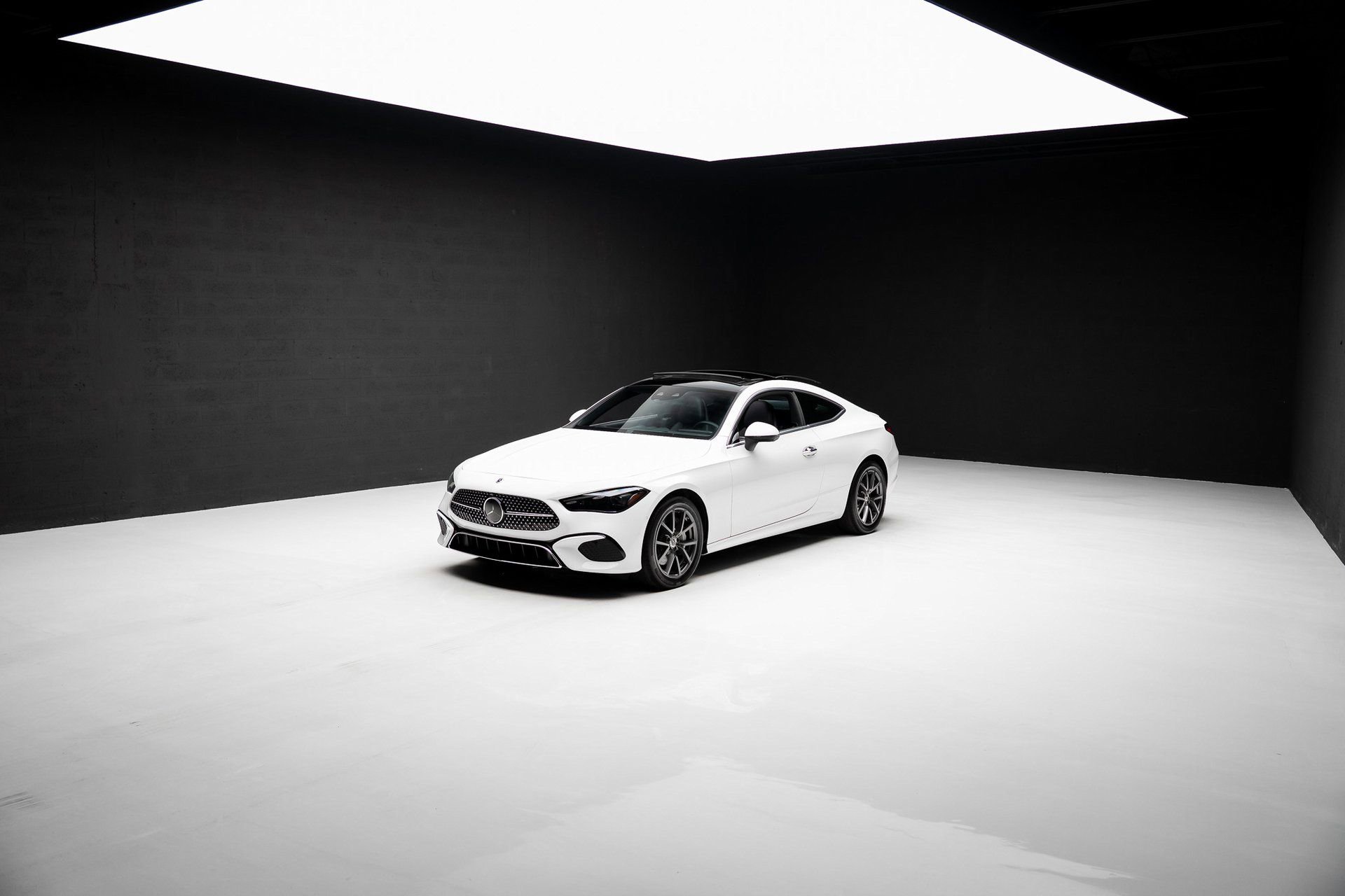 Used 2024 Mercedes-Benz CLE 300 4MATIC Coupe image 75