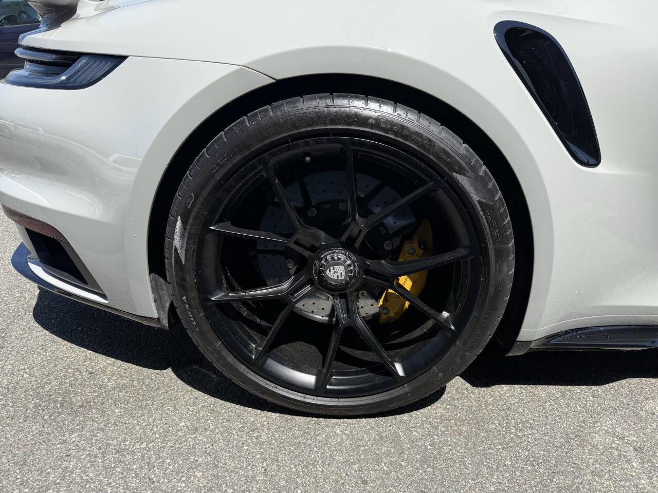 Used 2022 Porsche 911 Turbo S image 7