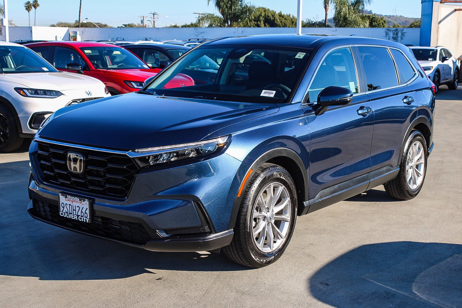 Certified 2025 Honda CR-V EX image 3