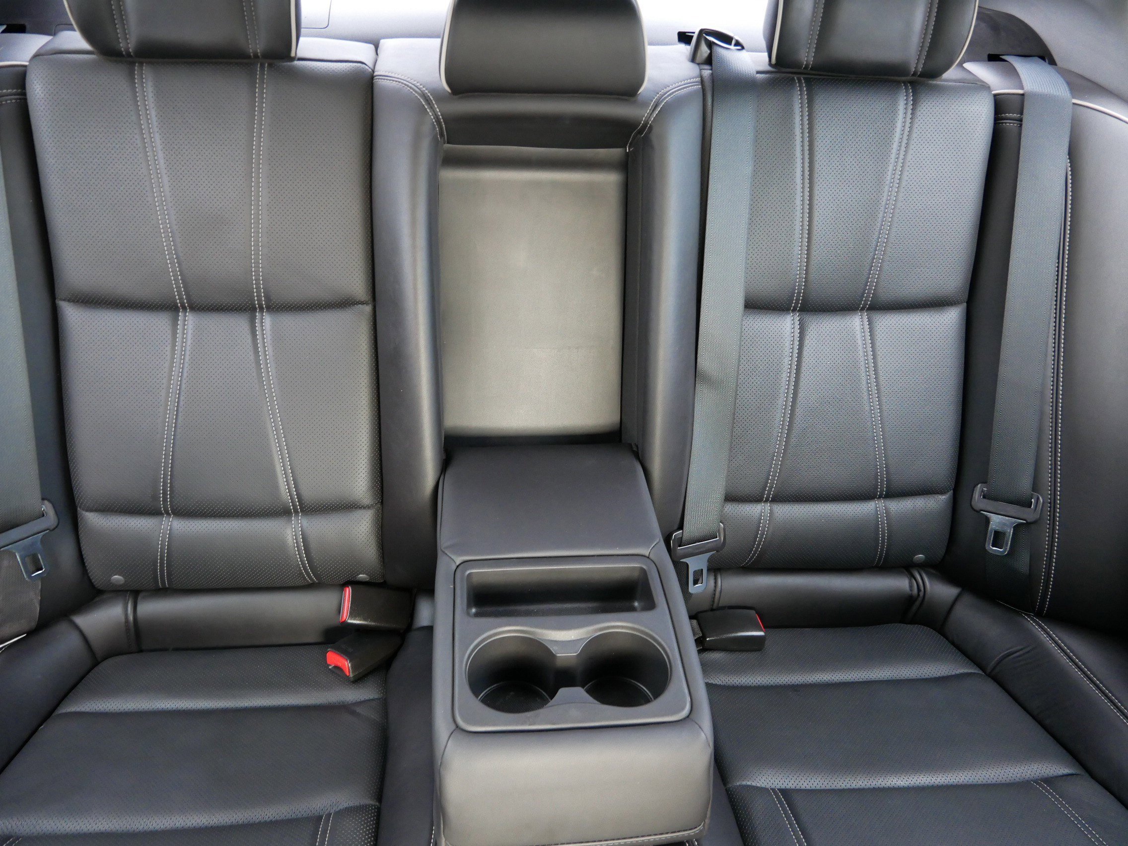 Used 2018 Acura TLX V6 w/ Technology Package FWD image 13