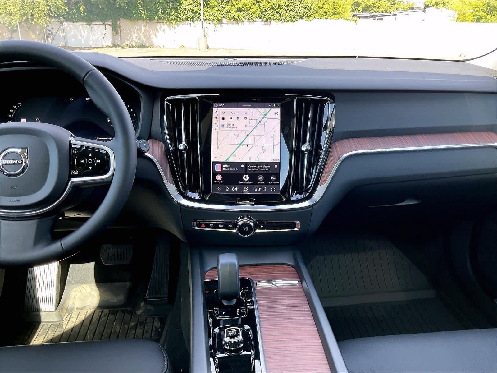 New 2026 Volvo V60 B5 Cross Country Plus w/ Protection Package Premier AWD/4WD image 9