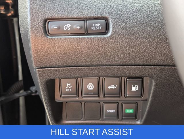 Used 2019 Nissan Rogue SV image 35