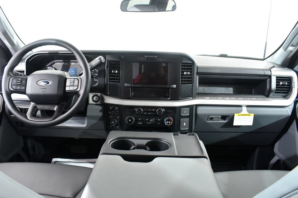 New 2026 Ford F350 XL w/ XL Driver Assist Package AWD/4WD image 7