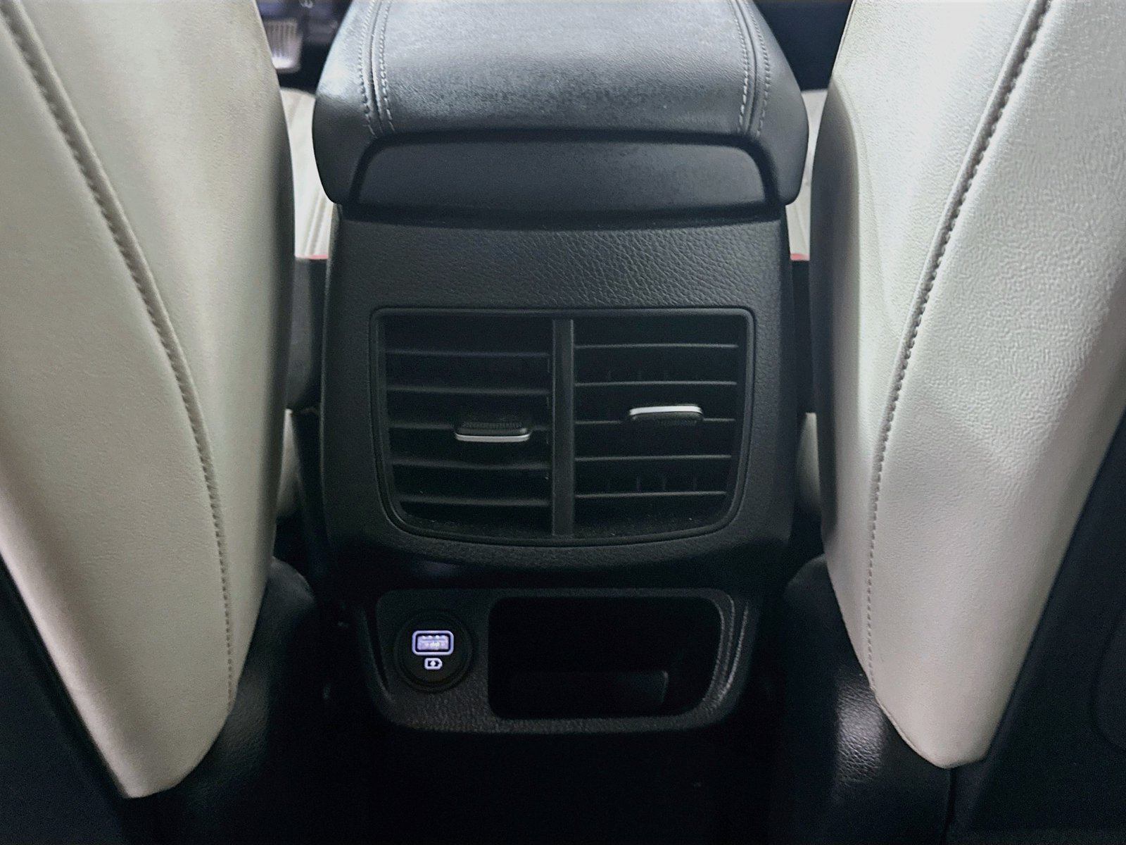 Used 2022 Kia Seltos SX w/ Sunroof Package AWD/4WD image 27