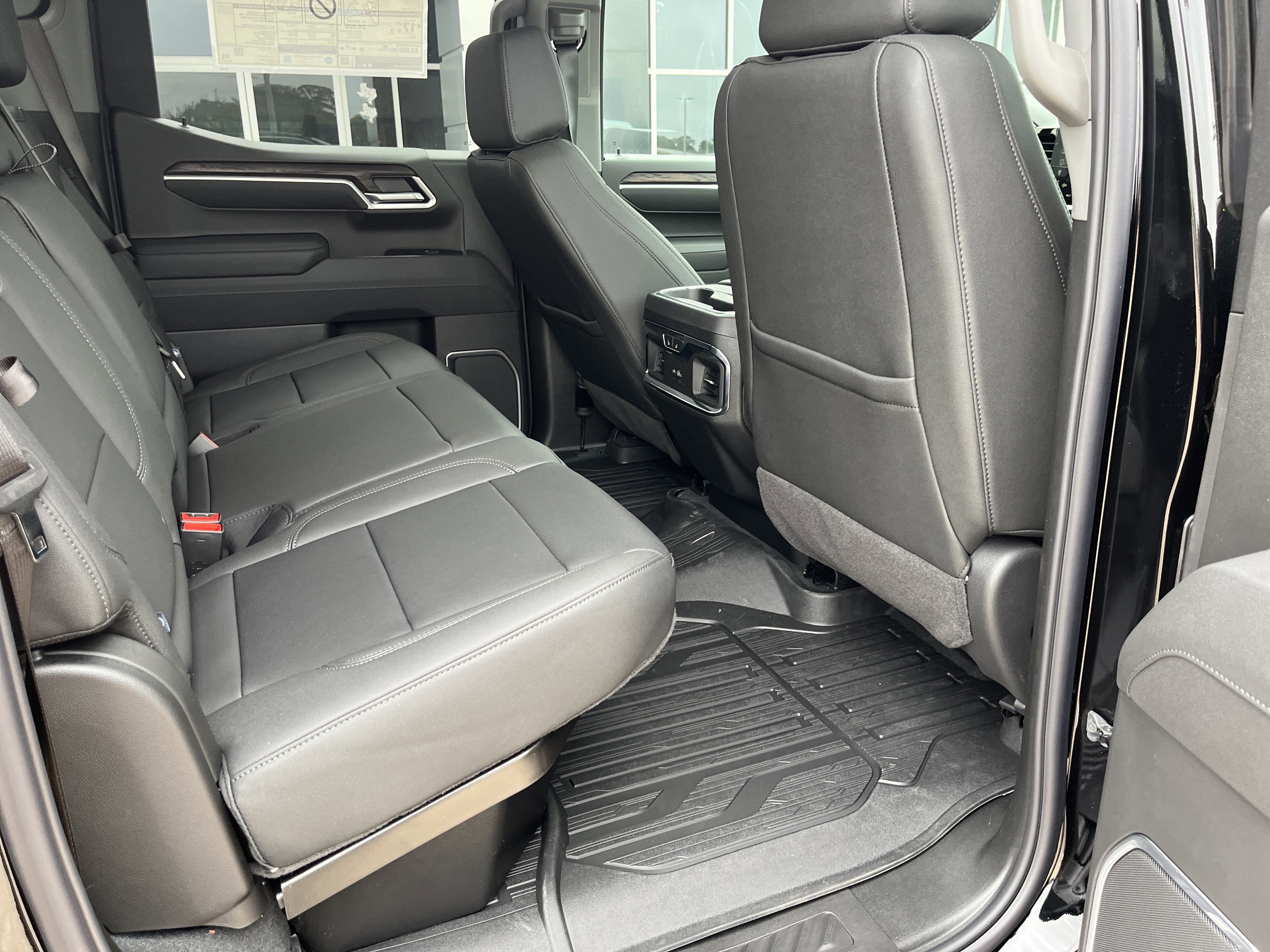 New 2026 GMC Sierra 1500 SLT w/ SLT Premium Plus Package AWD/4WD image 15
