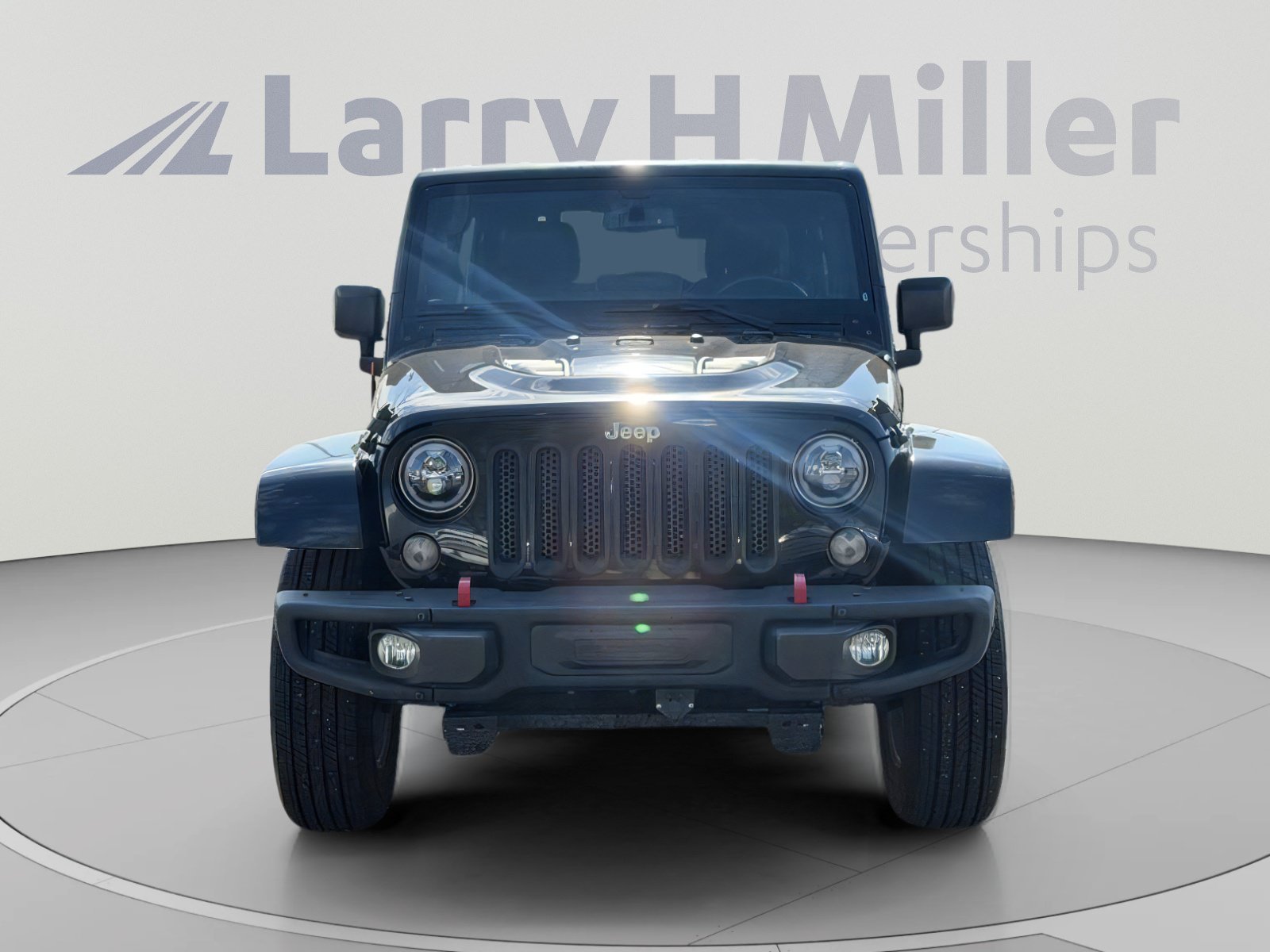 Used 2016 Jeep Wrangler Unlimited Rubicon AWD/4WD image 8