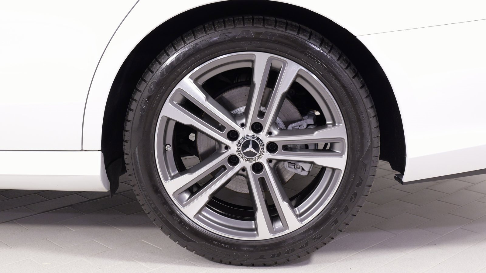 Used 2021 Mercedes-Benz E 350 Sedan image 76