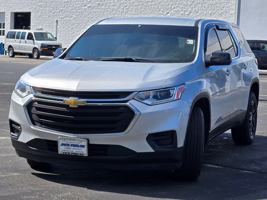 Certified 2021 Chevrolet Traverse LS FWD image 4