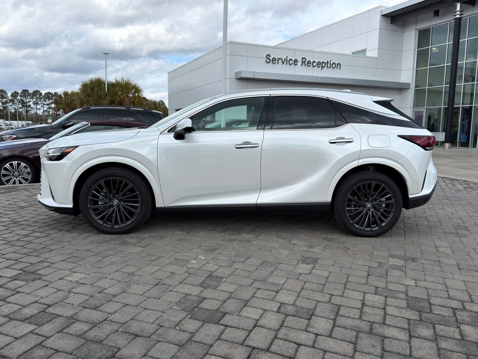 Used 2025 Lexus RX 350 AWD w/ Convenience Package image 12