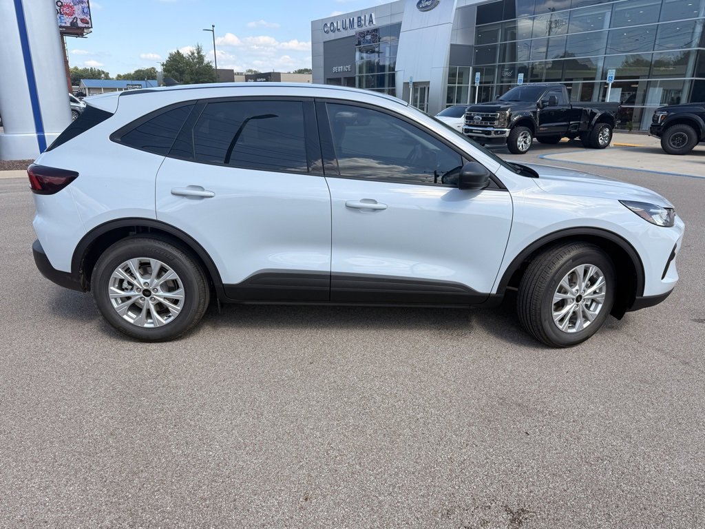 New 2025 Ford Escape Active image 8