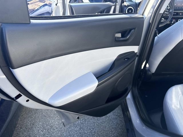 Used 2023 Hyundai Kona SEL w/ Cargo Package image 17