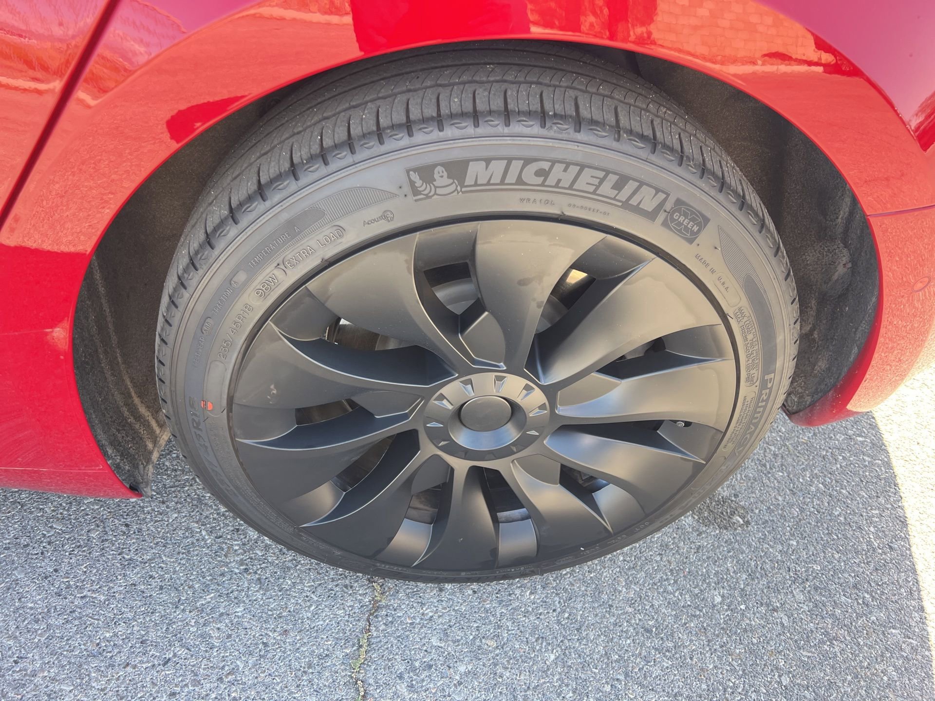 Used 2018 Tesla Model 3 Long Range RWD image 11