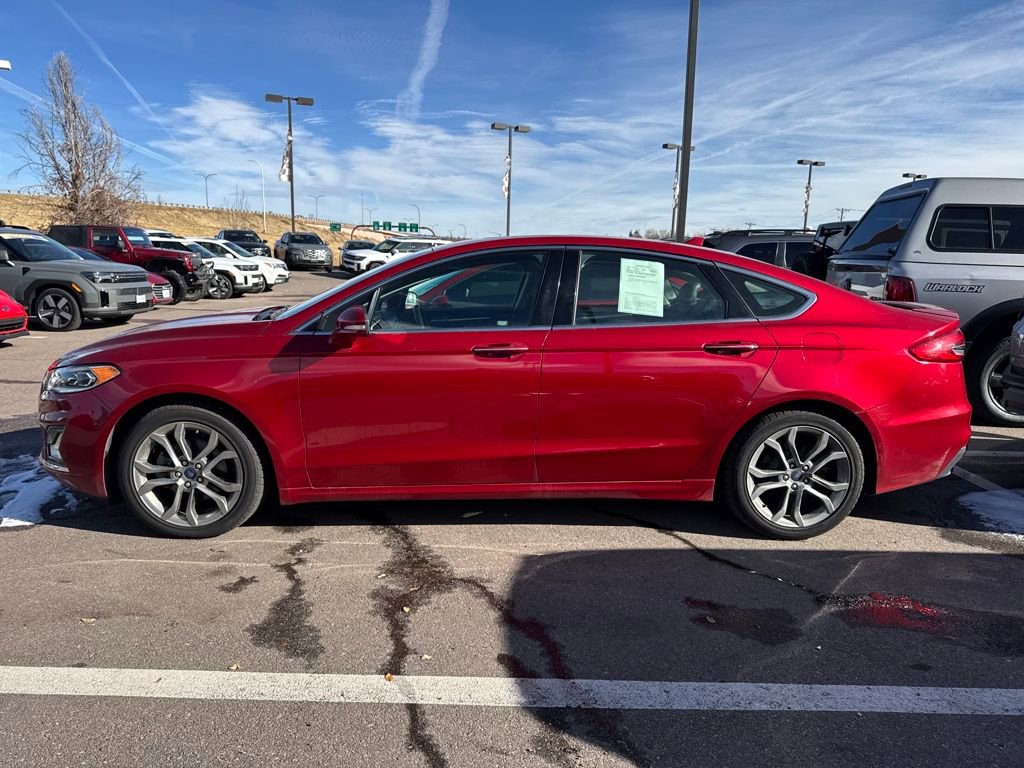 Used 2020 Ford Fusion Titanium image 23