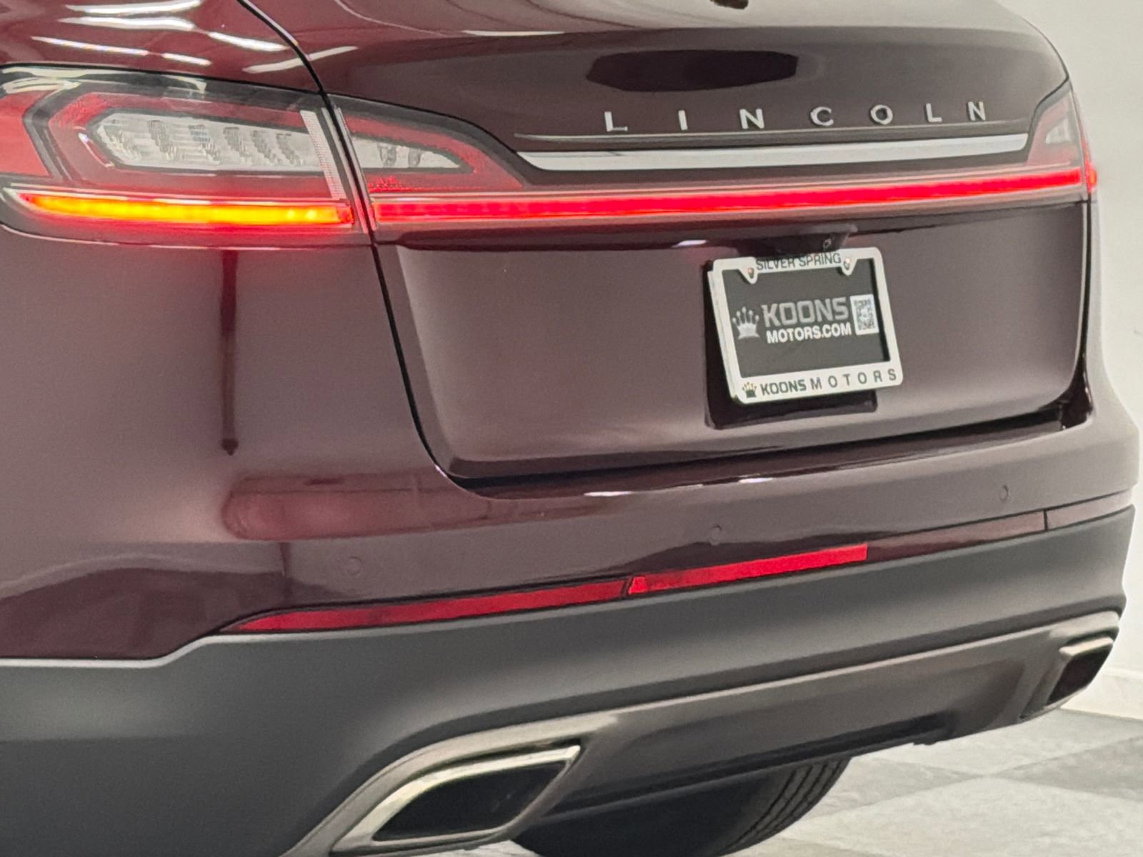 Used 2023 Lincoln Nautilus Reserve image 7