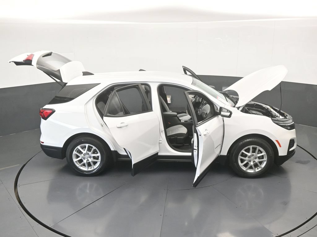 Used 2023 Chevrolet Equinox LS FWD image 68