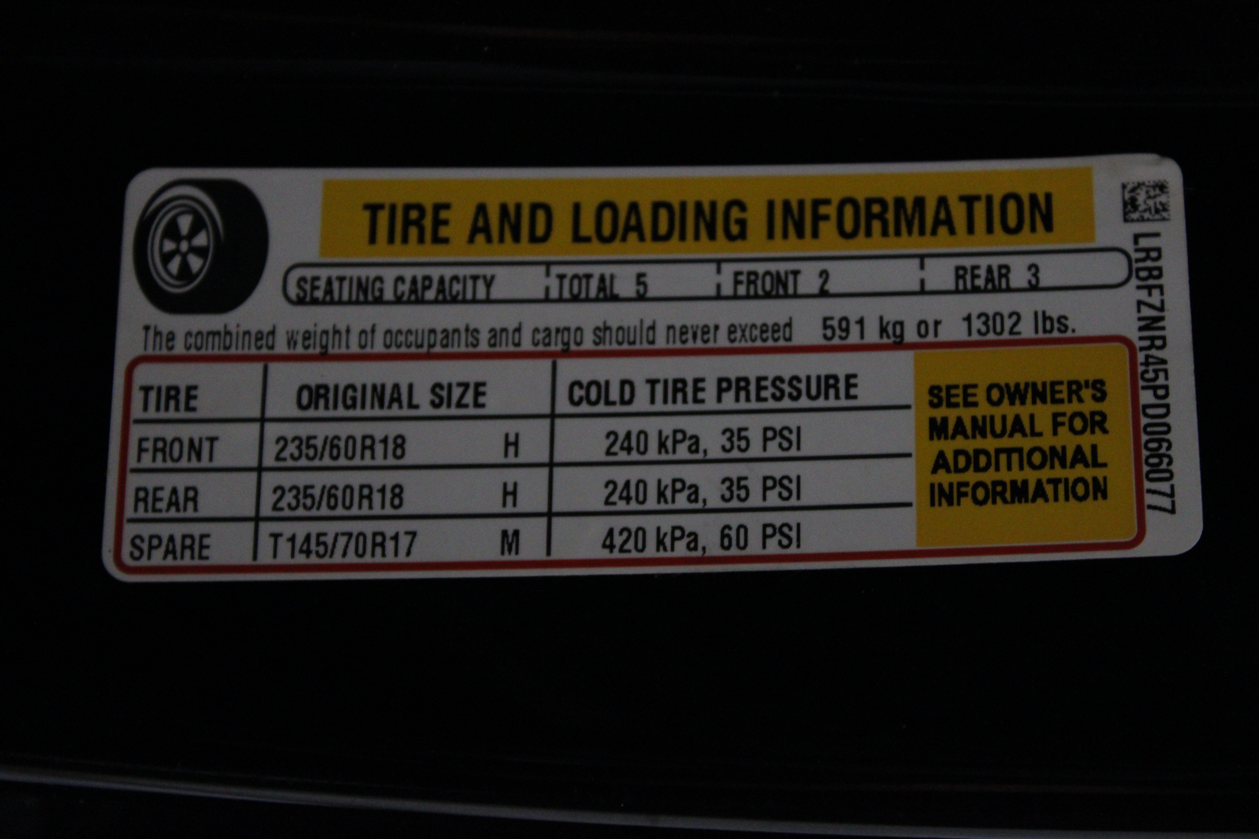 Used 2023 Buick Envision Essence FWD image 32