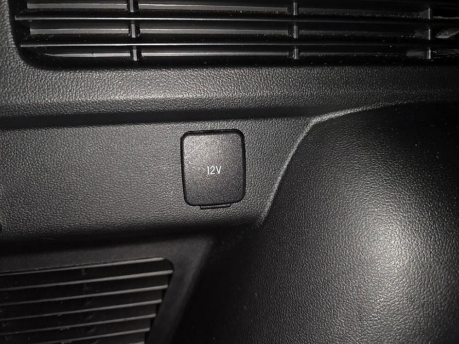 Used 2022 Ford Escape SE w/ Cold Weather Package image 29