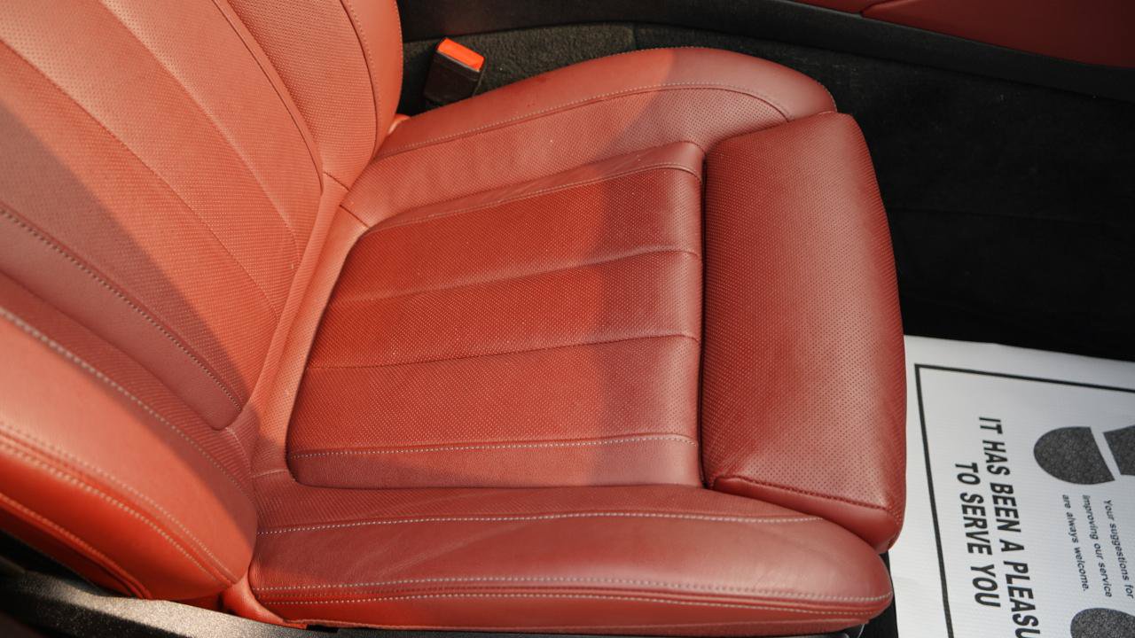 Used 2021 BMW X6 M50i w/ Executive Package AWD/4WD image 47