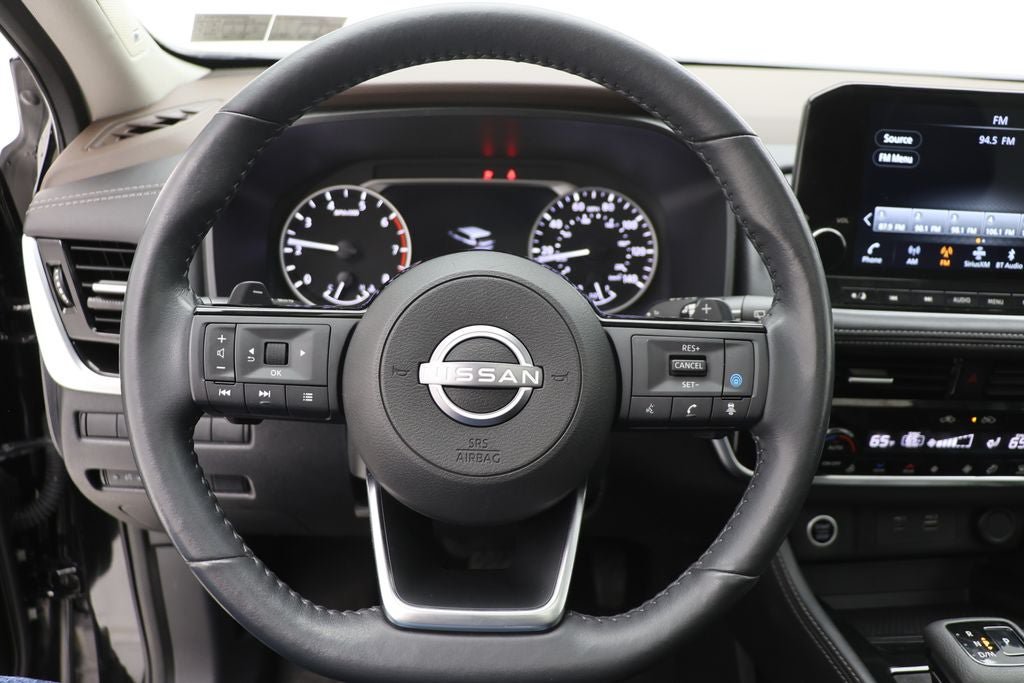 Used 2023 Nissan Rogue SL w/ SL Premium Package AWD/4WD image 16