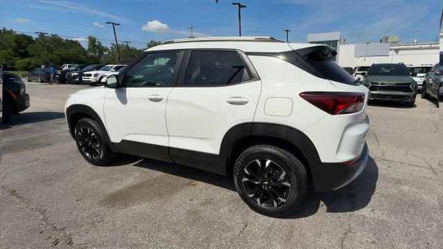 Used 2022 Chevrolet TrailBlazer LT w/ Convenience Package AWD/4WD image 6