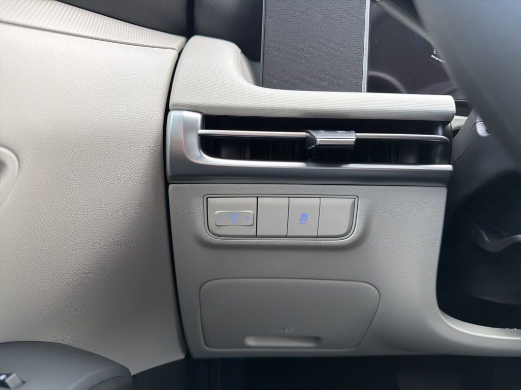 New 2026 Hyundai Tucson SE image 30