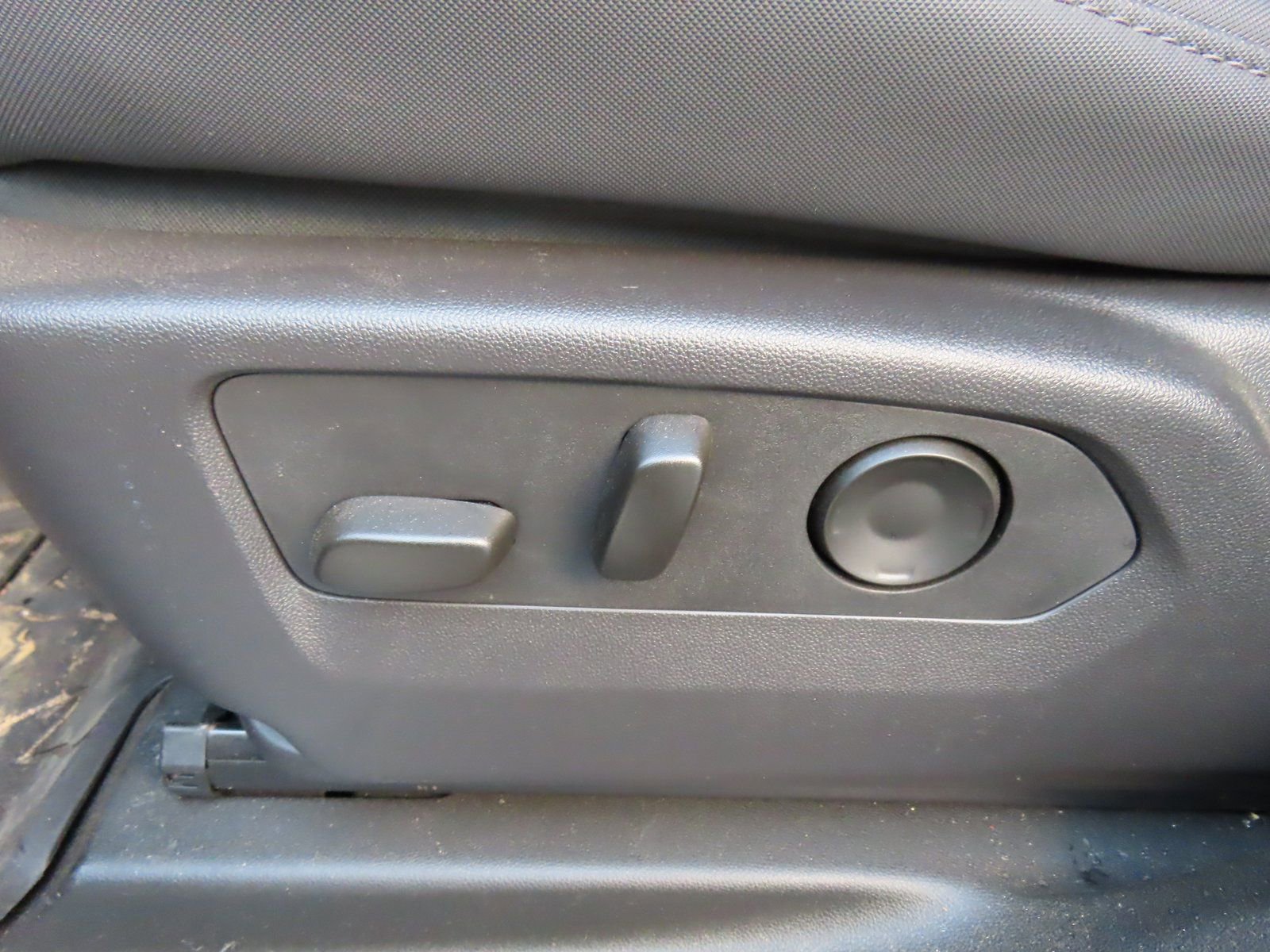 Used 2025 GMC Hummer EV 3X image 36