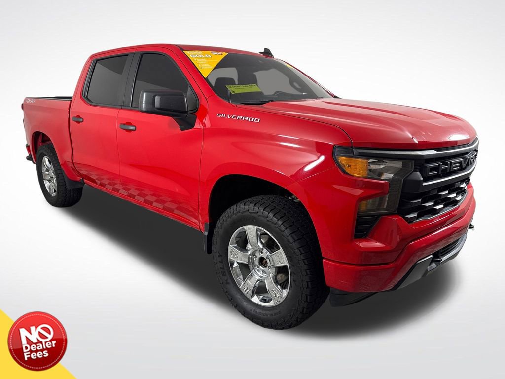 Used 2022 Chevrolet Silverado 1500 Custom image 1
