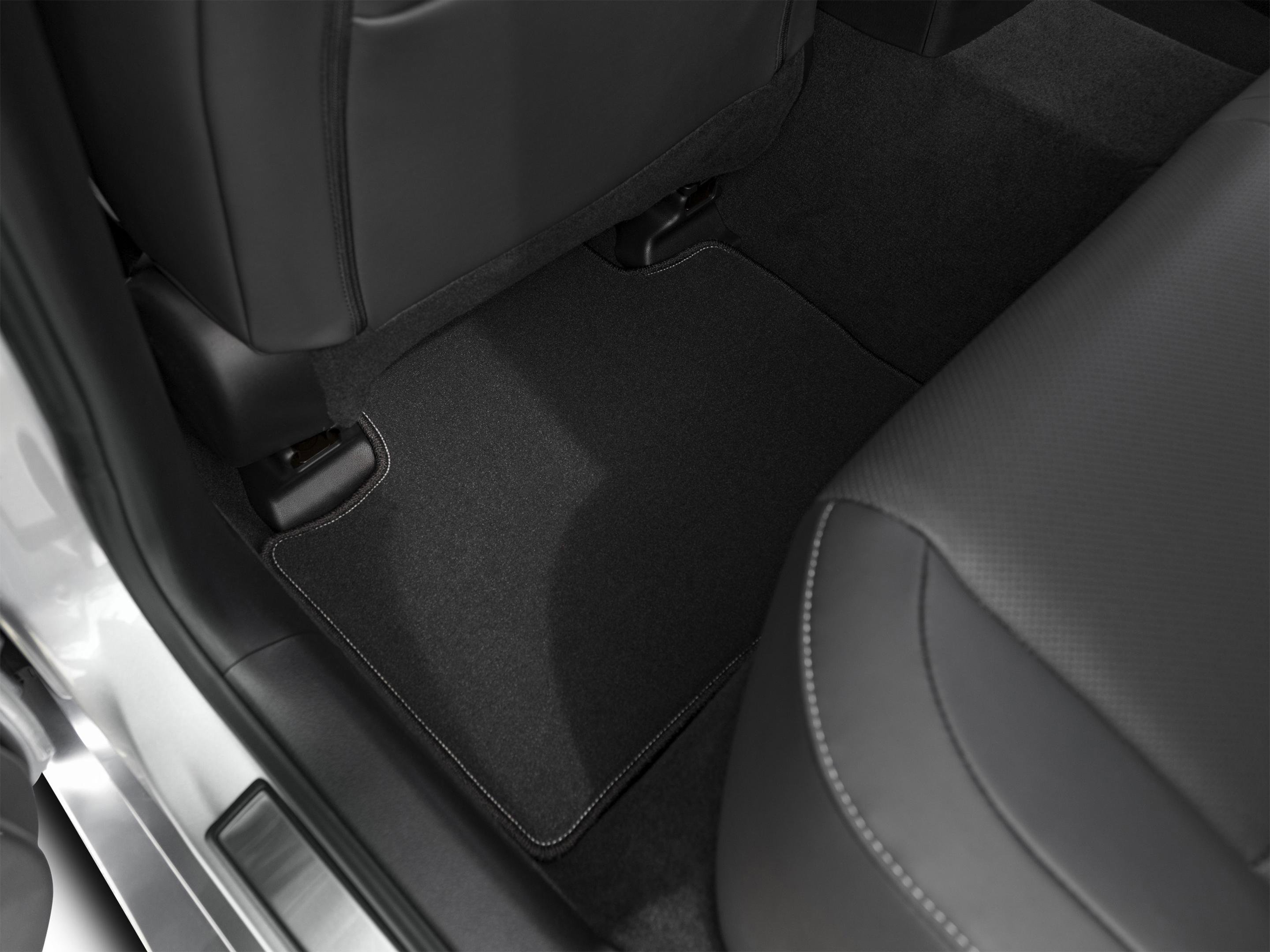 Used 2022 Lexus IS 350 F Sport w/ Accessory Package image 38