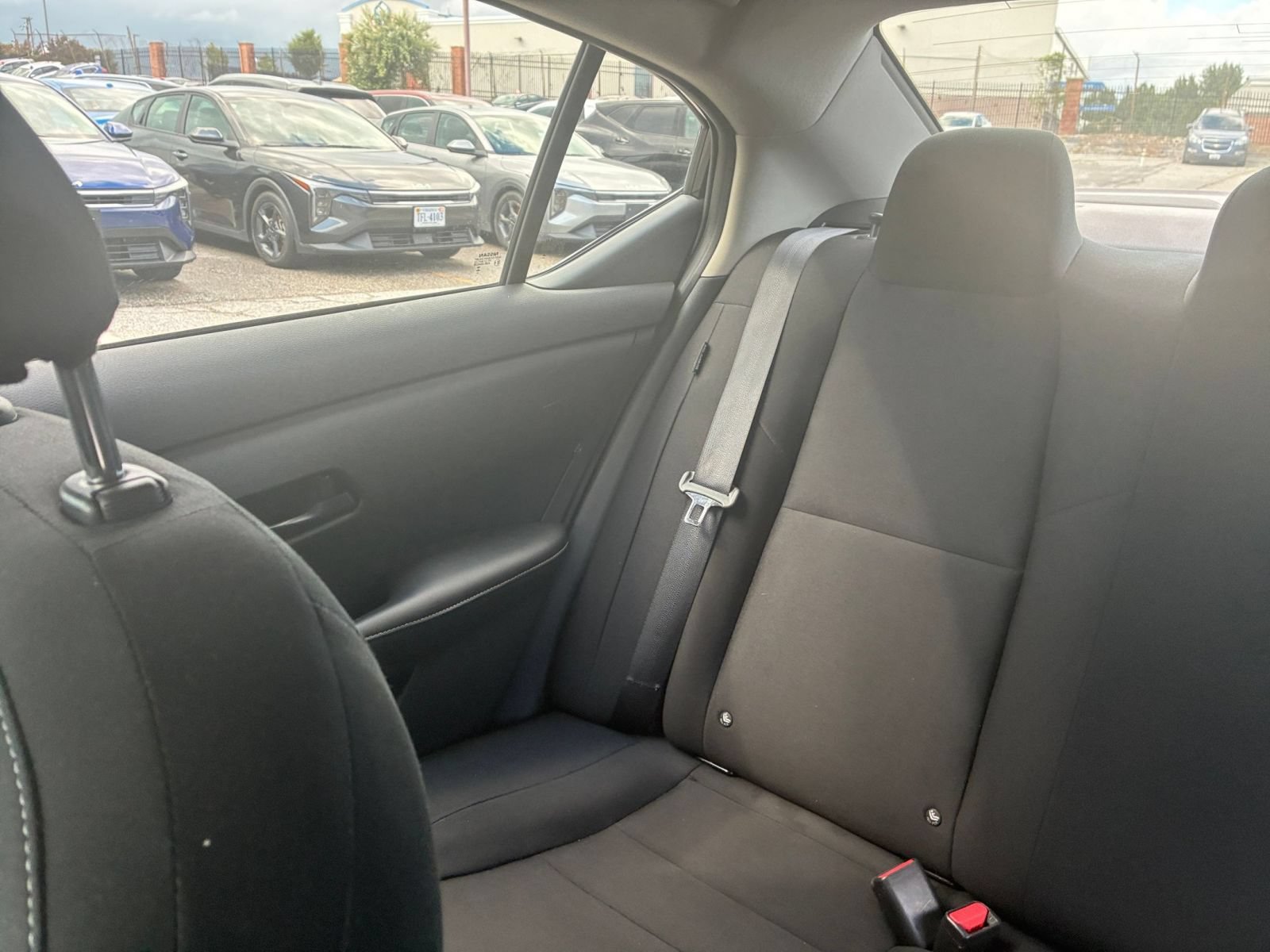 Used 2025 Nissan Sentra S FWD image 34