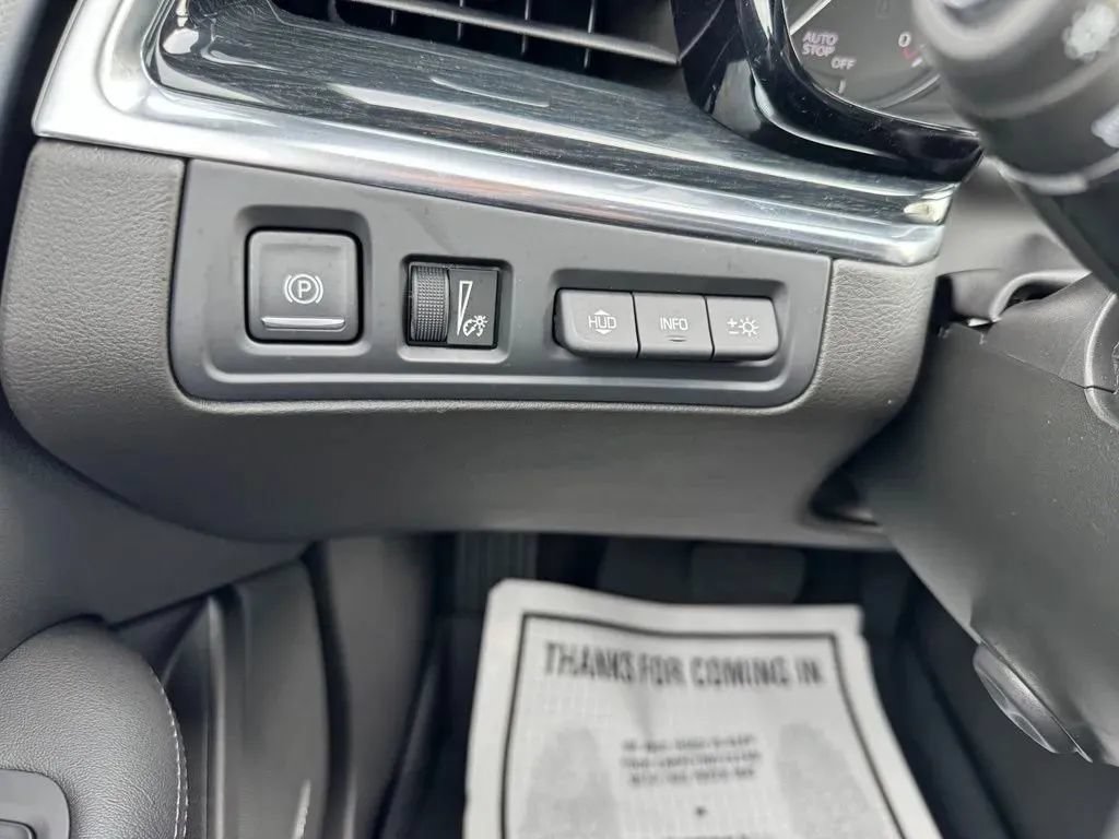 New 2026 Cadillac XT5 Premium Luxury w/ LPO, Floor Liner Package AWD/4WD image 23