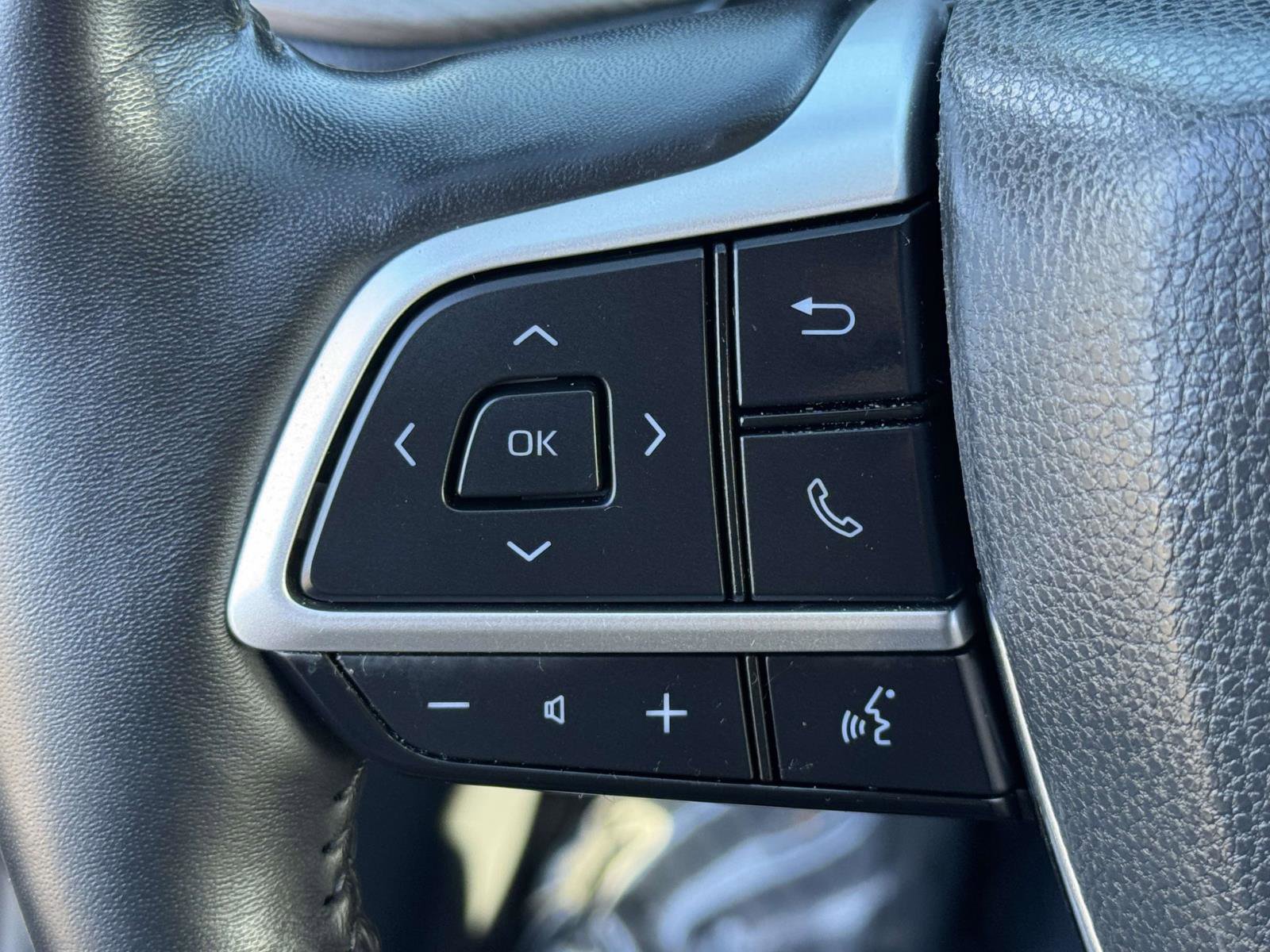 Used 2024 Toyota Grand Highlander Platinum image 19