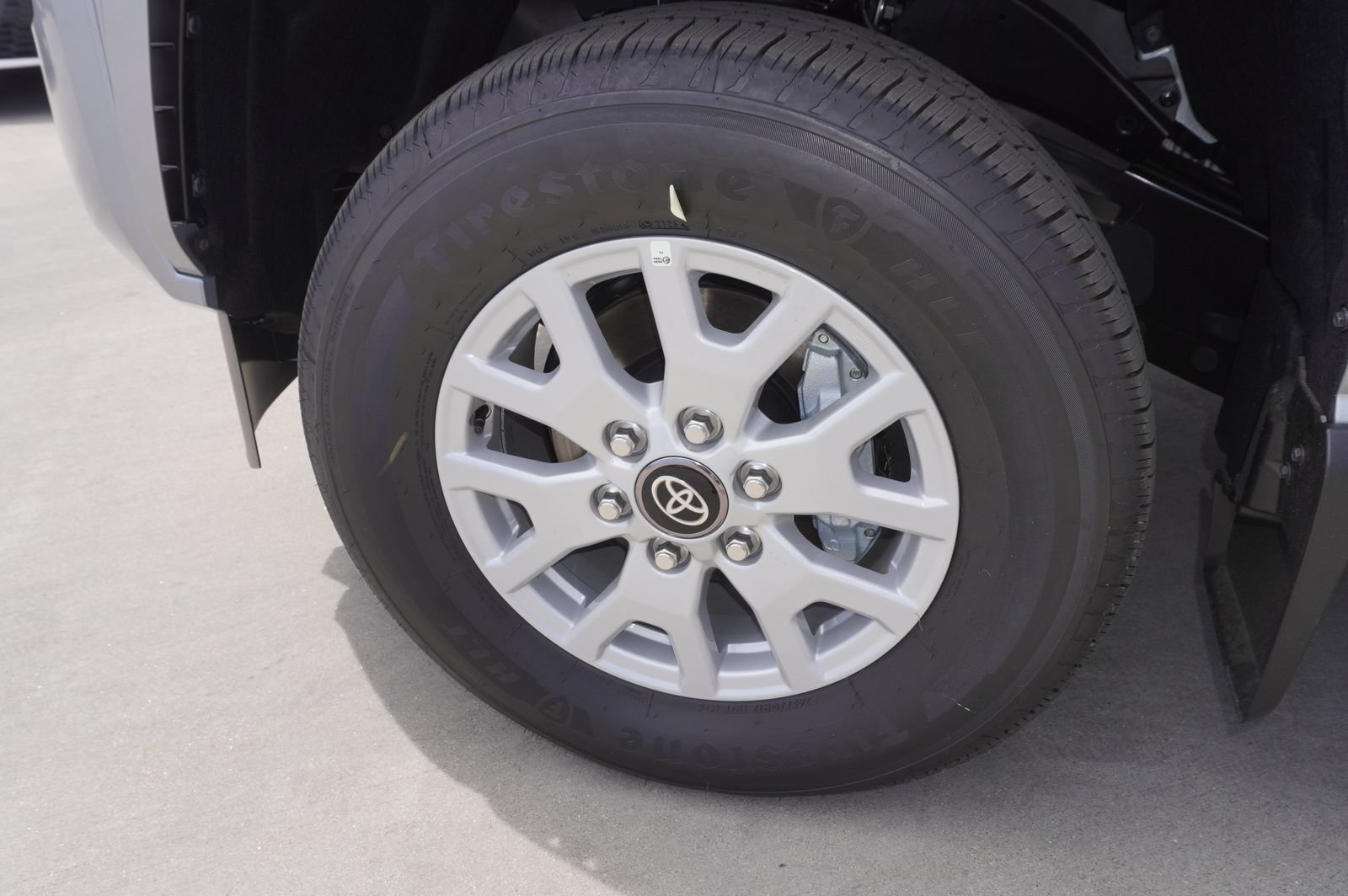 Certified 2026 Toyota Tacoma SR5 AWD/4WD image 19