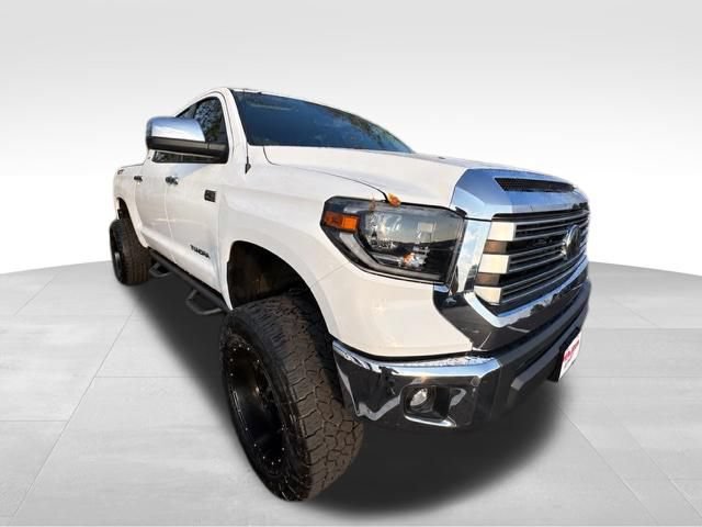 Used 2019 Toyota Tundra Limited w/ Limited Premium Package AWD/4WD image 7