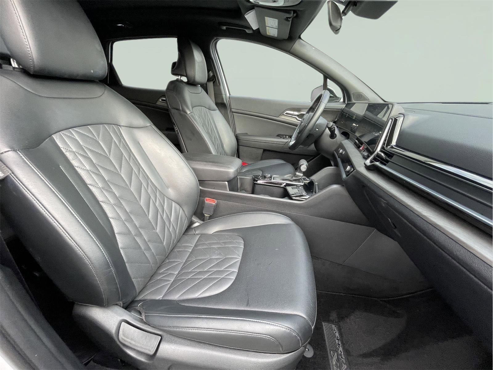 Used 2024 Kia Sportage X-Line w/ X-Line Premium Package AWD/4WD image 21