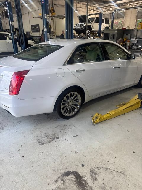 Used 2015 Cadillac CTS Luxury RWD image 6