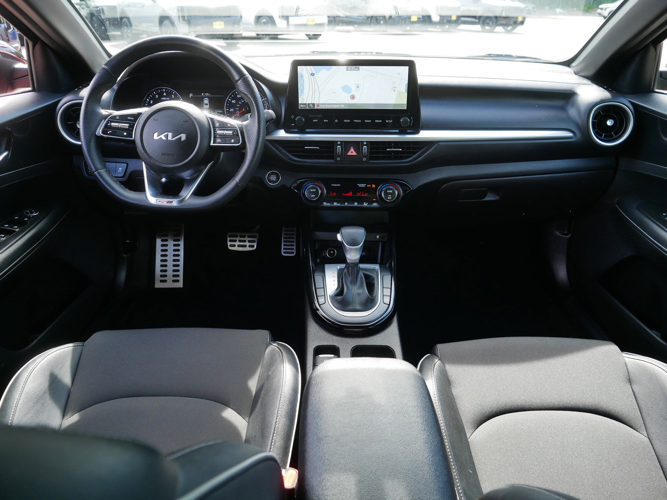 Certified 2023 Kia Forte GT-Line w/ GT-Line Premium Package FWD image 10