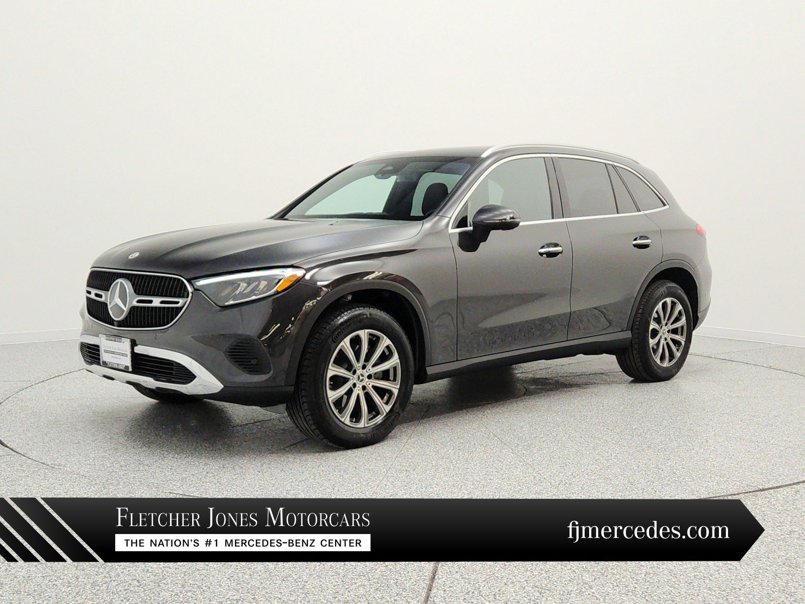 Certified 2026 Mercedes-Benz GLC 300 image 1