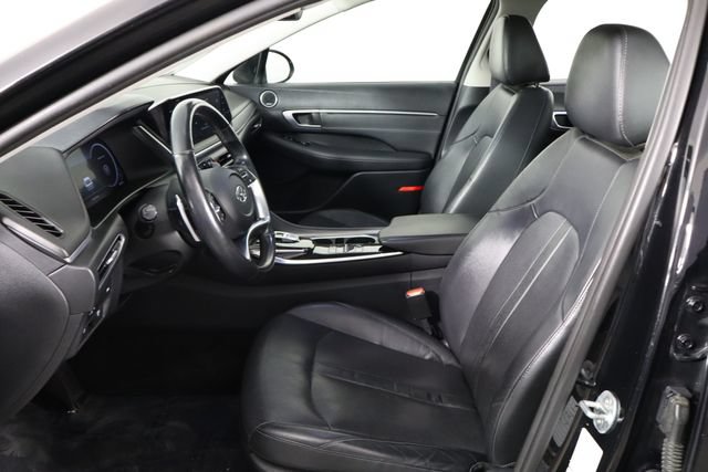 Used 2021 Hyundai Sonata Limited w/ Cargo Package FWD image 14