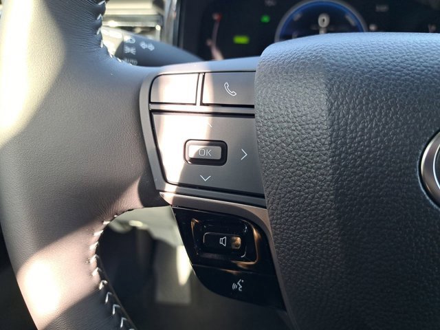 Used 2026 Toyota Camry SE image 28