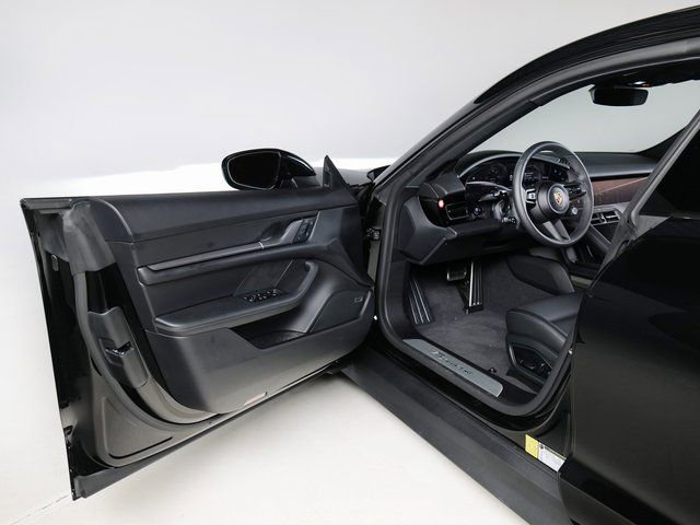 Used 2025 Porsche Taycan AWD/4WD image 26