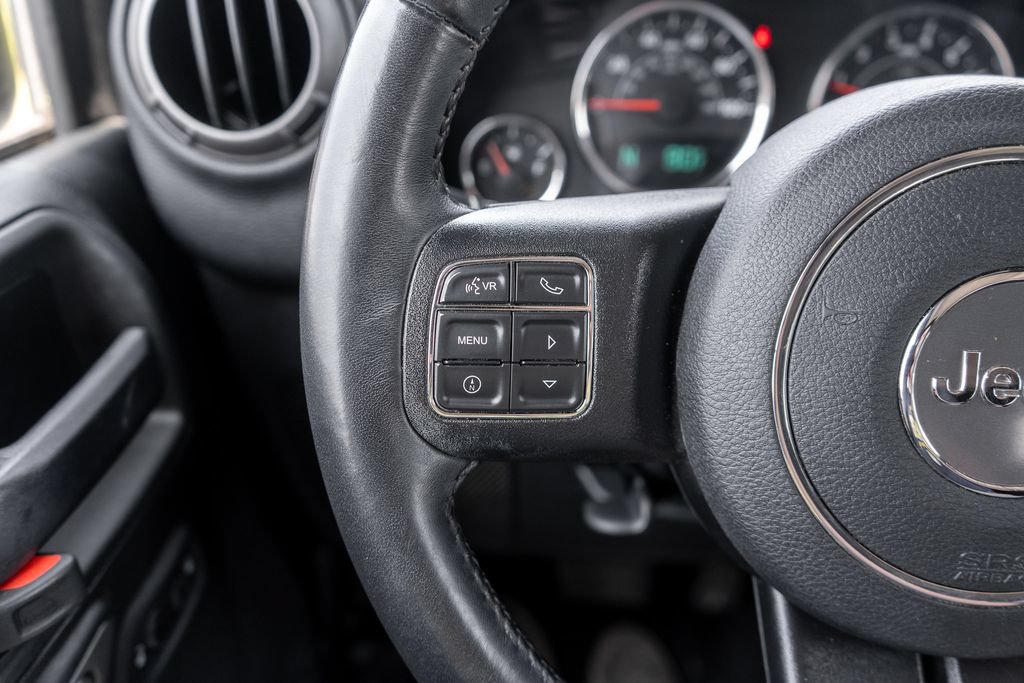 Used 2018 Jeep Wrangler Unlimited Sport S AWD/4WD image 19