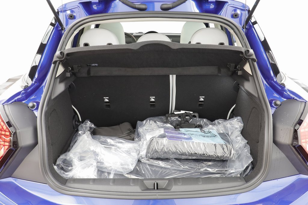 New 2025 MINI Cooper S image 17