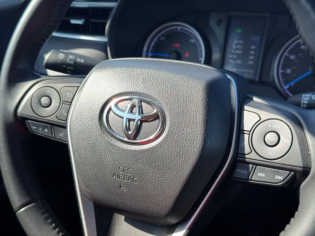 Used 2022 Toyota Venza LE image 30