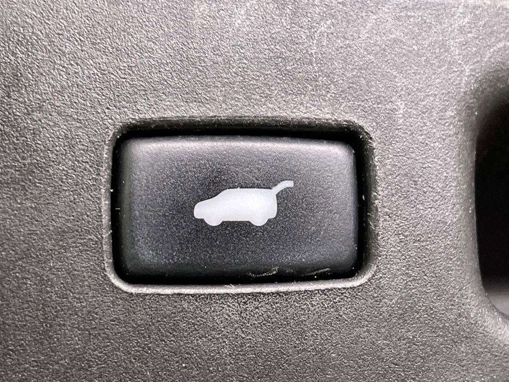 Used 2017 Acura MDX SH-AWD w/ Tech & Entertainment image 19