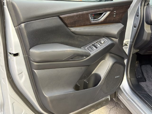 Used 2026 Subaru Ascent Touring AWD/4WD image 16